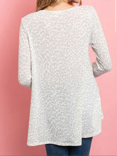 Load image into Gallery viewer, Long Sleeve Leopard tunic
